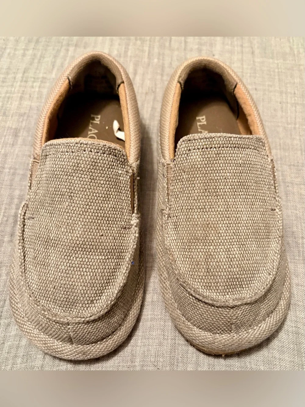 Little Boy’s Sz 11c The Children's Place Beige Canvas Slip-On Dress Shoes